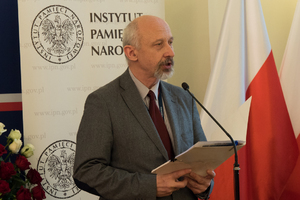 Uroczystość poprowadził dyrektor Oddziału IPN we Wrocławiu - prof. Krzysztof Kawalec
