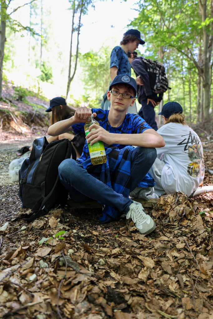 Rajd Szlakiem Kurierów Solidarności w Górach Złotych dla uczniów klasy ósmej SP nr 96 im. Leonida Teligi we Wrocławiu, 18-19 czerwca 2024/ fot. Agata Ligęcka IPN Wrocław