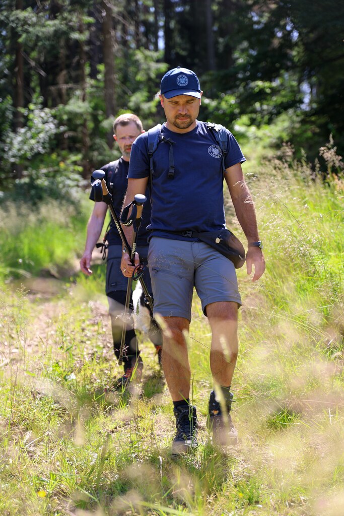 Rajd Szlakiem Kurierów Solidarności w Górach Złotych dla uczniów klasy ósmej SP nr 96 im. Leonida Teligi we Wrocławiu, 18-19 czerwca 2024/ fot. Agata Ligęcka IPN Wrocław