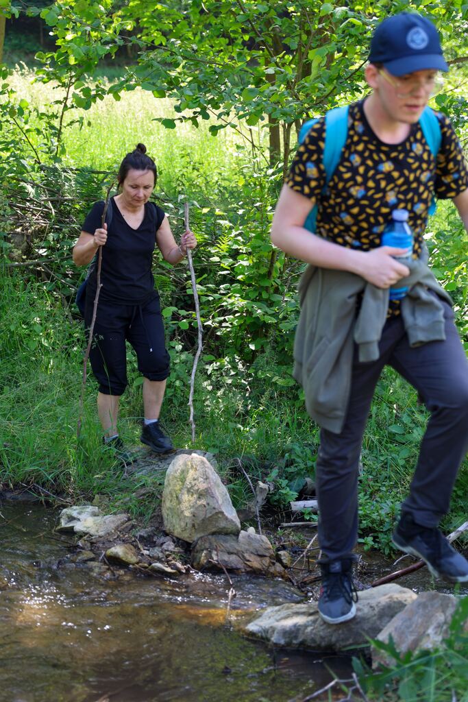 Rajd Szlakiem Kurierów Solidarności w Górach Złotych dla uczniów klasy ósmej SP nr 96 im. Leonida Teligi we Wrocławiu, 18-19 czerwca 2024/ fot. Agata Ligęcka IPN Wrocław