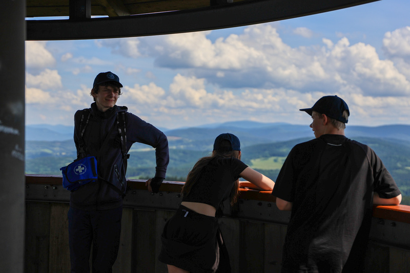 Rajd Szlakiem Kurierów Solidarności w Górach Złotych dla uczniów klasy ósmej SP nr 96 im. Leonida Teligi we Wrocławiu, 18-19 czerwca 2024/ fot. Agata Ligęcka IPN Wrocław