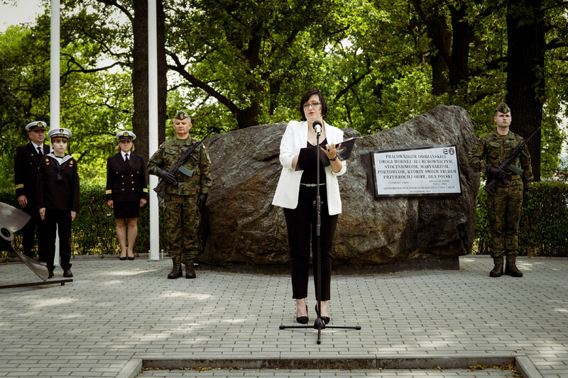 Uroczytość przy Pomniku Pracowników Odrzańskiej Drogi Wodnej, 30 czerwca 2024 roku. Fot. Michał Karczmarek