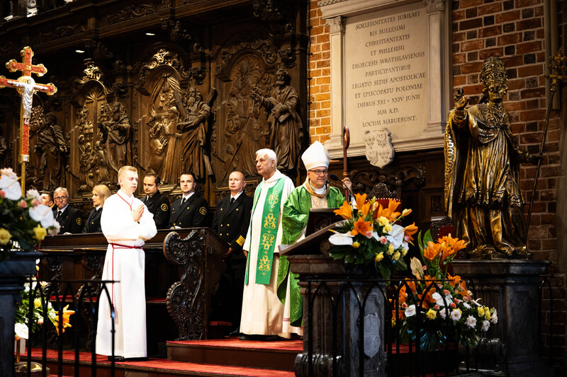 Msza święta w intencji marynarzy rzecznych. Fot. Agata Ligęcka / IPN Wrocław