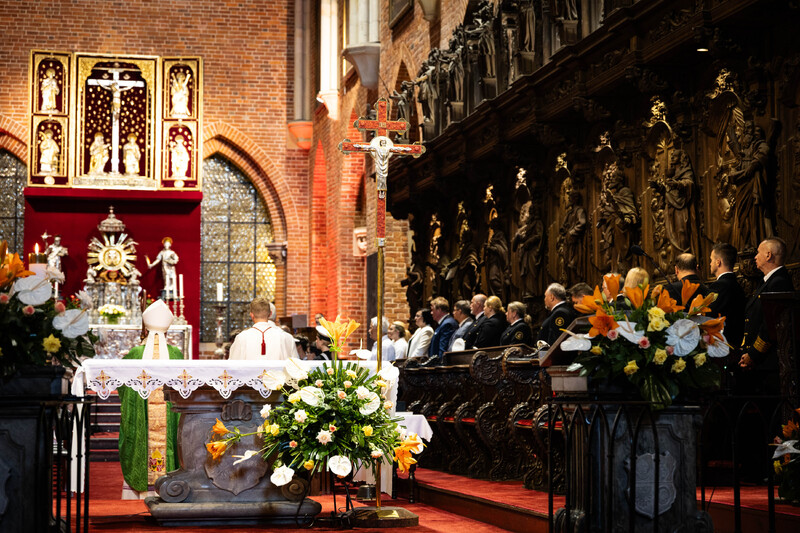 Msza święta w intencji marynarzy rzecznych. Fot. Agata Ligęcka / IPN Wrocław