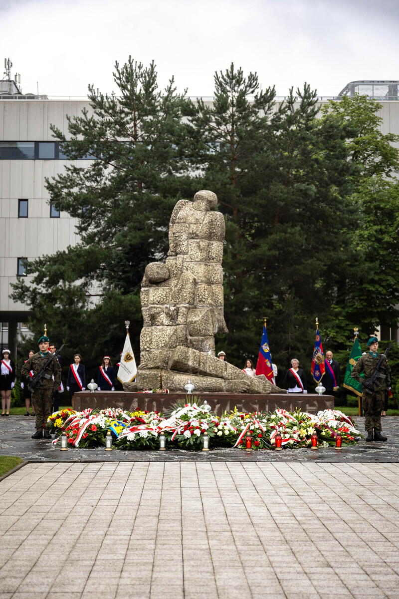 Wrocławskie obchody 83. rocznicy mordu Profesorów Lwowskich w lipcu 1941 roku, 4 lipca 2024 roku. Fot. Agata Ligęcka / IPN Wrocław