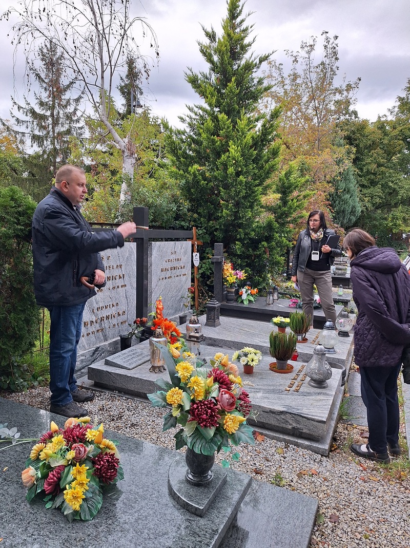 Spacer po cmentarzu św. Rodziny, 10.10.2024, fot. Joanna Czajkowska