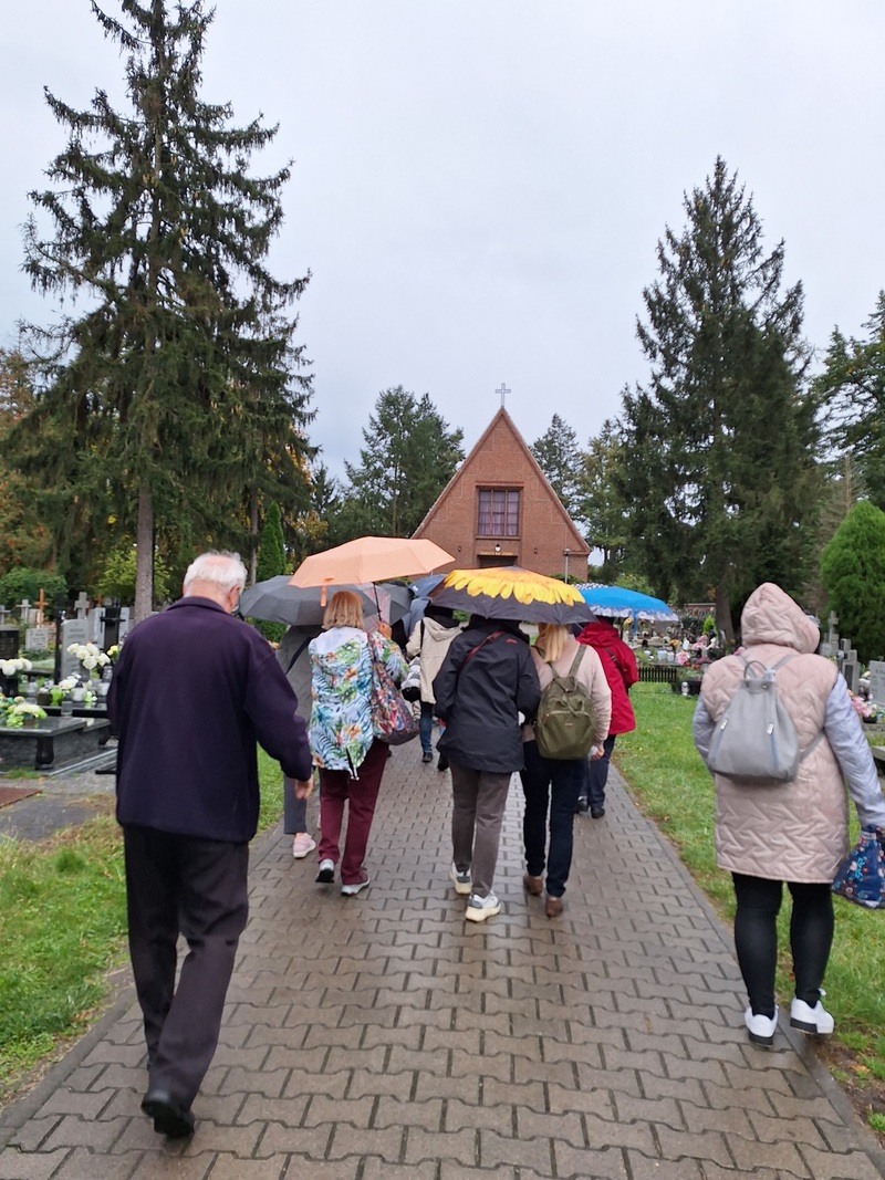 Spacer po cmentarzu św. Rodziny, 10.10.2024, fot. Joanna Czajkowska