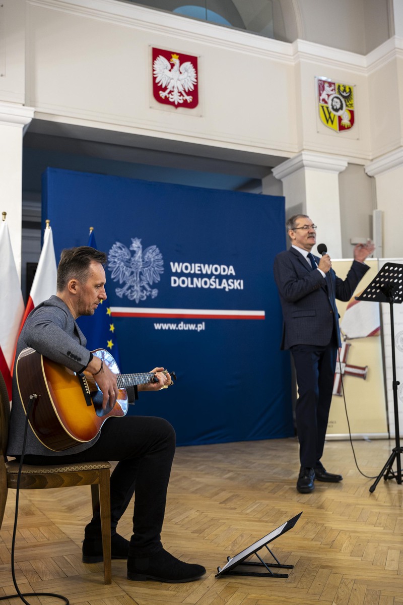 Uroczystość wręczenia KWiS, 18.10.2024. Fot. Agata Ligęcka / IPN Wrocław