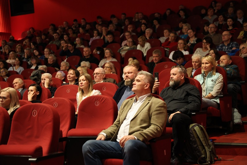 Widownia przybyła na premierowy pokaz filmu „Ucieczka”. Fot. Maciej Parysek / IPN Wrocław