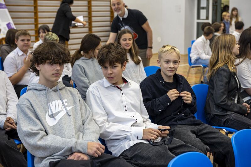 Dzień Pamięci w szkole na Sępolnie. Fot. Agata Ligęcka / IPN Wrocław