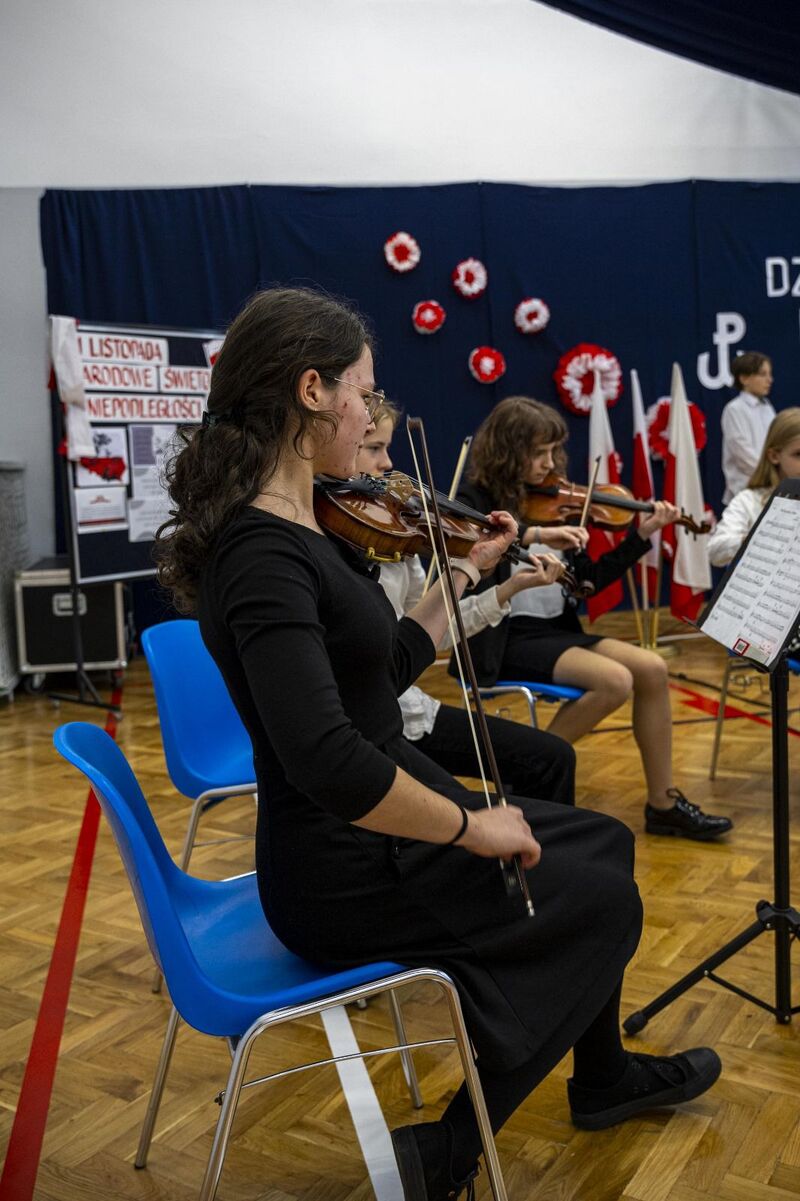 Dzień Pamięci w szkole na Sępolnie. Fot. Agata Ligęcka / IPN Wrocław