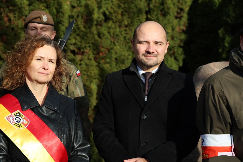 Od lewej: Agnieszka Rybczak, Kamil Dworaczek. Fot. Maciej Parysek / IPN Wrocław