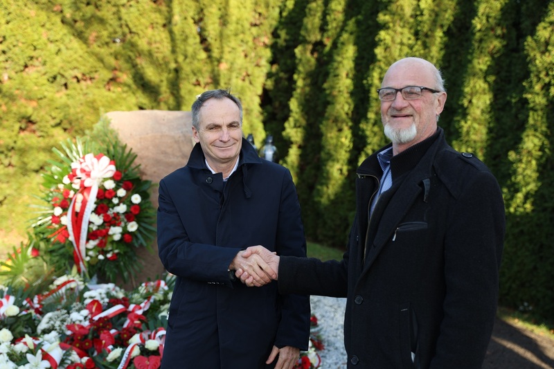 Goście zebrani na uroczystości. Fot. Maciej Parysek / IPN Wrocław