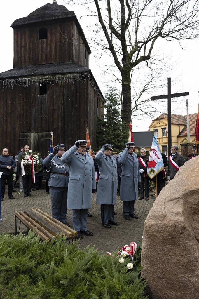 Uroczyste odsłonięcie tablicy pamięci ks. Stanisława Orzechowskiego „Orzecha” - Kobylin, 10 grudnia 2024/ fot. A.Ligęcka/ IPN Wrocław