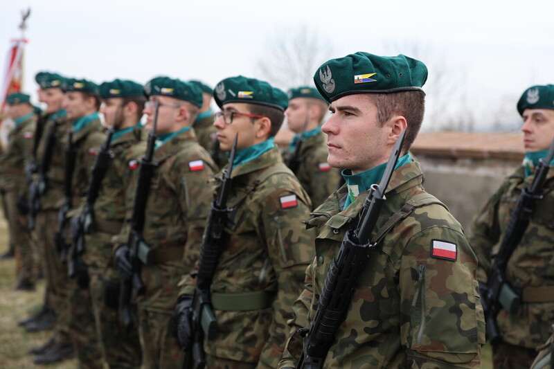 Projekt Ocalamy. Uroczystość przy grobie weterana walk o wolność i niepodległość Polski Czesława Marcjana - Budzów, 25 lutego 2025/ fot. M.Parysek IPN Wrocław