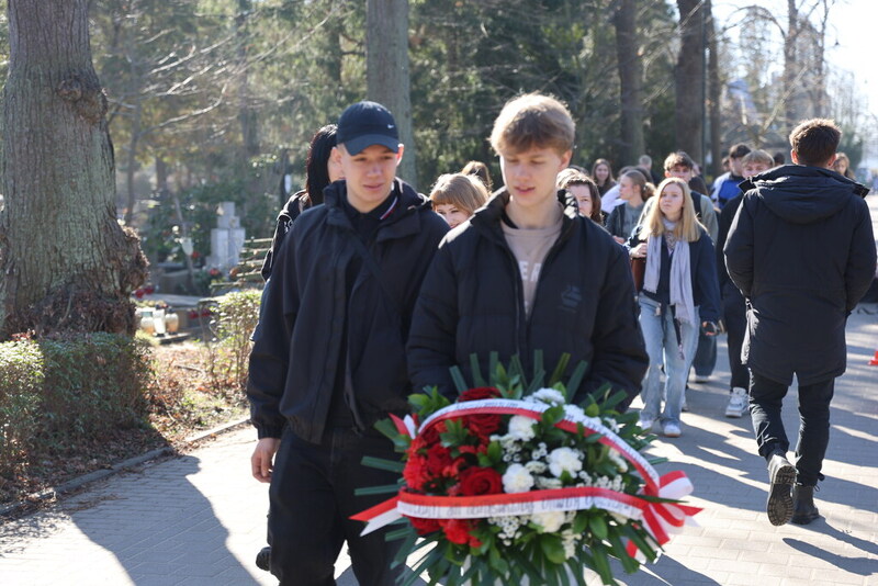 Lekcja historii na wrocławskim Cmentarzu Osobowickim - 6 marca 2025/ fot. M.Parysek IPN Wrocław