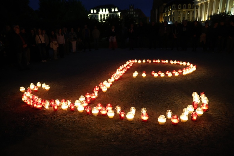 W godzinę śmierci rtm. Witolda Pileckiego, Wrocław po raz kolejny uczci jego pamięć. Podobnie było w Łagiewnikach, Oleśnicy i Jordanowie Śląskim - 25 maja 2025/ fot. M.Parysek IPN Wrocław