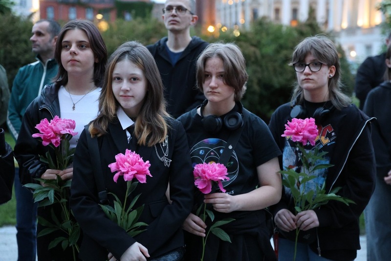 W godzinę śmierci rtm. Witolda Pileckiego, Wrocław po raz kolejny uczci jego pamięć. Podobnie było w Łagiewnikach, Oleśnicy i Jordanowie Śląskim - 25 maja 2025/ fot. M.Parysek IPN Wrocław