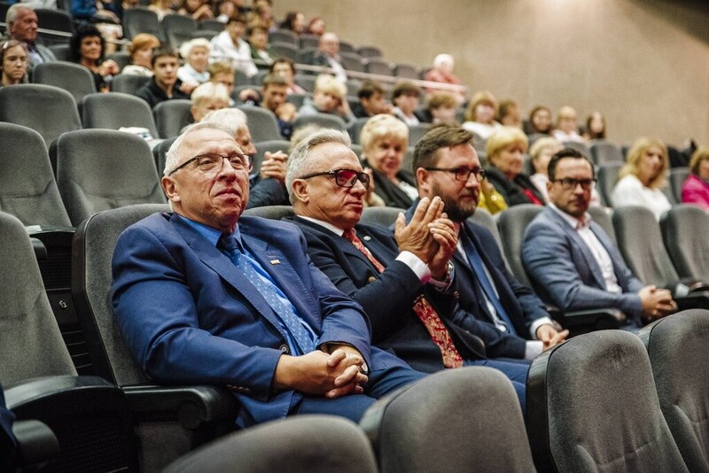 Na zdjęciu widok na widownię i widok na publiczność