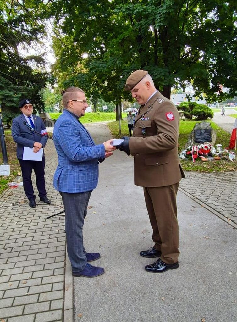 Na zdjęciu dr Krzysztof Łagojda w rozmowie z gościem wydarzenia