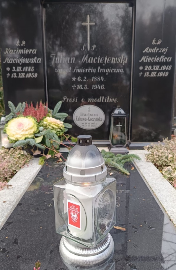 Grób Juliana Maciejewskiego, grudzień 2025. Fot. IPN