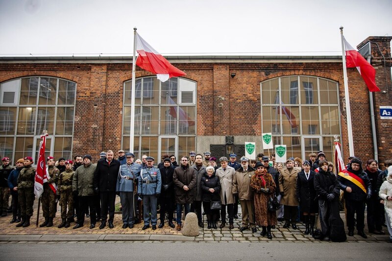 zdjęcie grupowe wszystkich uczestników spotkania