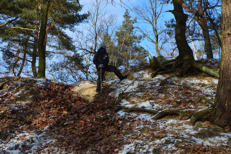 zdjęcie wykonane na zewnątrz, Moment zajęć, przebranie historyczne Mikołaja Sokalskiego
