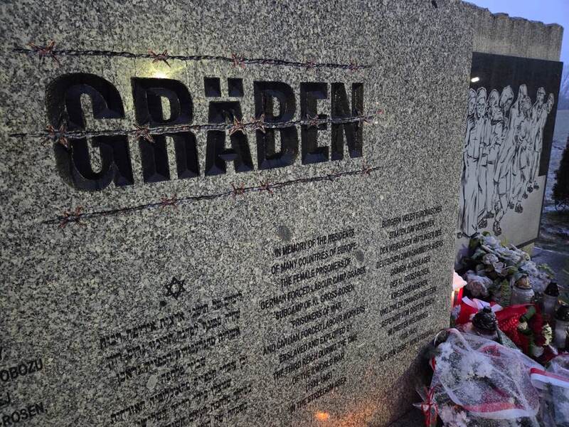 zdjęcie pokazuje fragment pomnika