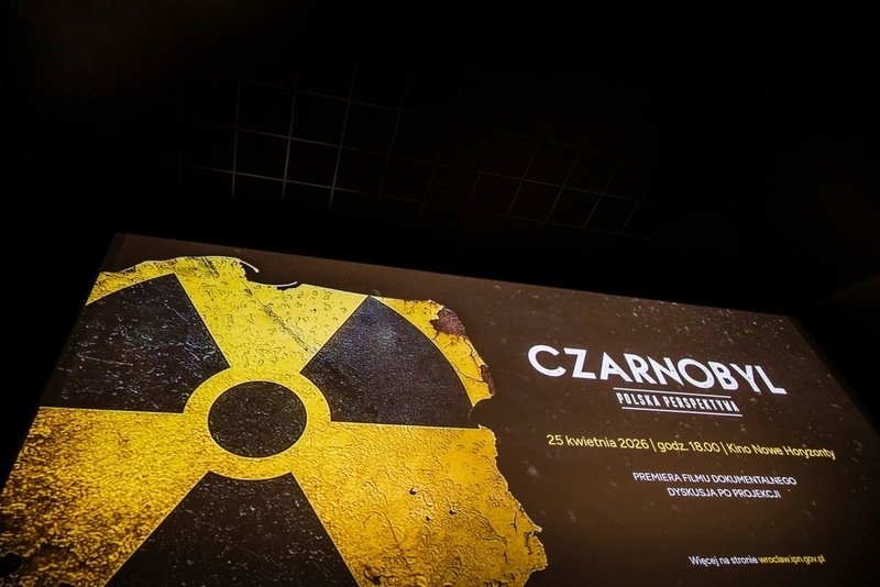 Wrocławska premiera filmu dokumentalnego produkacji IPN „Czarnobyl. Polska perspektywa”. Na uczestników czekały dodatkowe atrakcje: możliwość skorzystania z gogli VR oraz drobny upominek - Wrocław, 25 kwietnia 2025/ fot. A.Ligęcka