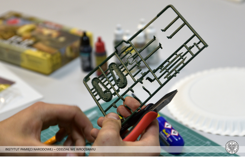 Czołg Renault FT – bohater wojny polsko-bolszewickiej i pierwszego z cyklicznych warsztatów modelarskich „Modele powstałe z historii”