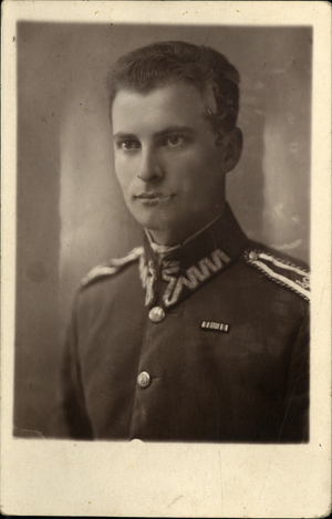 sierż. pchor. Władysław Walkowski z baretką Medalu Pamiątkowego za Wojnę 1918–1921, ok. 1928 r.