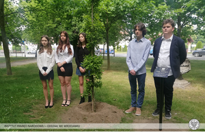 Spotkanie edukacyjne poświęcone ofiarom Zbrodni Katyńskiej, bohaterom projektu „Katyń… Ocalić od zapomnienia” w Oleśnicy