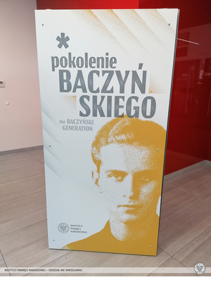 Wystawa „Pokolenie Baczyńskiego” w holu Oddziału Instytutu Pamięci Narodowej we Wrocławi