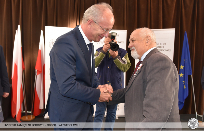 Uroczystość wręczenia Krzyży Wolności i Solidarności – Wałbrzych, 29 października 2021