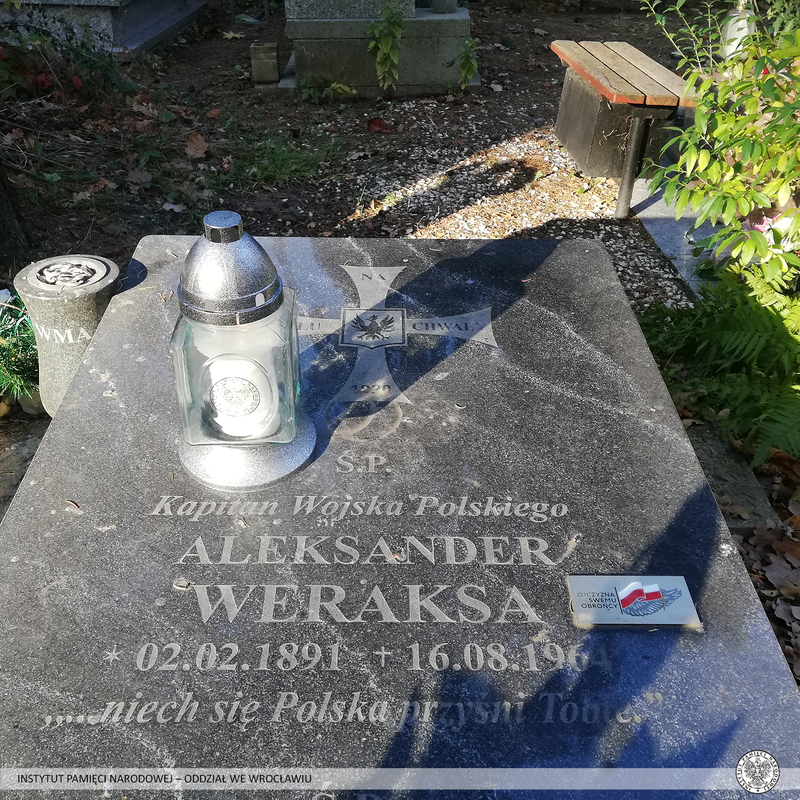 Znicze na dolnośląskich grobach bohaterów walk o wolność Polski