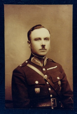 Piotr Jurczak – fotografia ze zbiorów rodzinnych Hanny Gucwińskiej (źródło: KWP we Wrocławiu).
