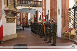 Przysięga żołnierzy 16. Dolnośląskiej Brygady Obrony Terytorialnej – msza św. w kościele garnizonowym.
