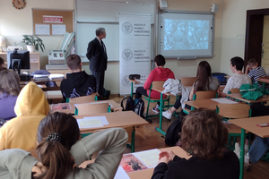 „Wichrem chwały w historię popłyniesz” – zajęcia edukacyjne w Szkole Podstawowej nr 20 we Wrocławiu