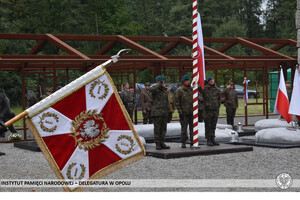 Uroczystości upamiętniające zamordowanych przez UB żołnierzy NSZ w Starym Grodkowie w dniu 17 września 2022