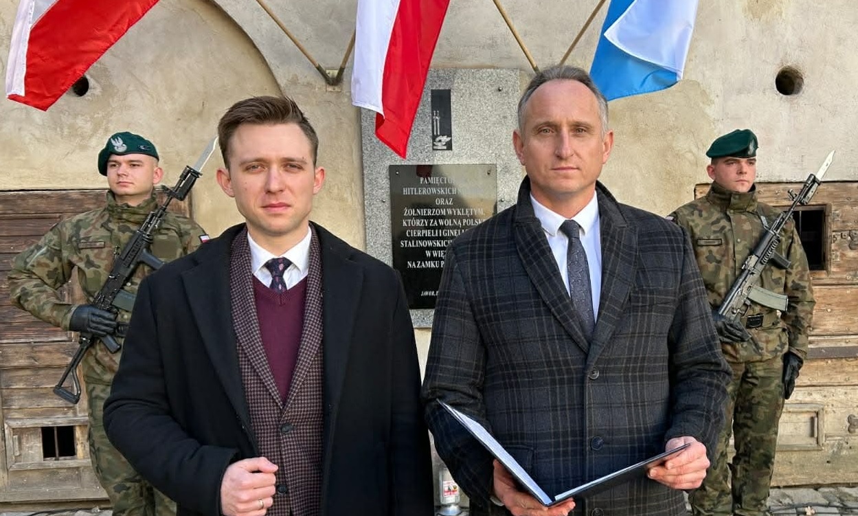 Uroczyste obchody Narodowego Dnia Pamięci Żołnierzy Wyklętych. Wykład Mikołaja Sokalskiego pt. „Losy polskiego podziemia niepodległościowego po 1945 r.” Muzeum Regionalnym przy ul. Klasztornej 6 - Jawor, 2 marca 2026